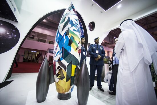 2015 Dubai Airshow. Day Two