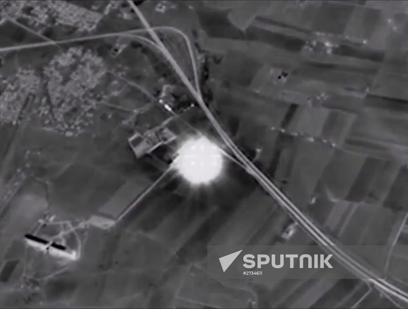 Russian Aerospace Forces carry out strikes on ISIS positions in Syria