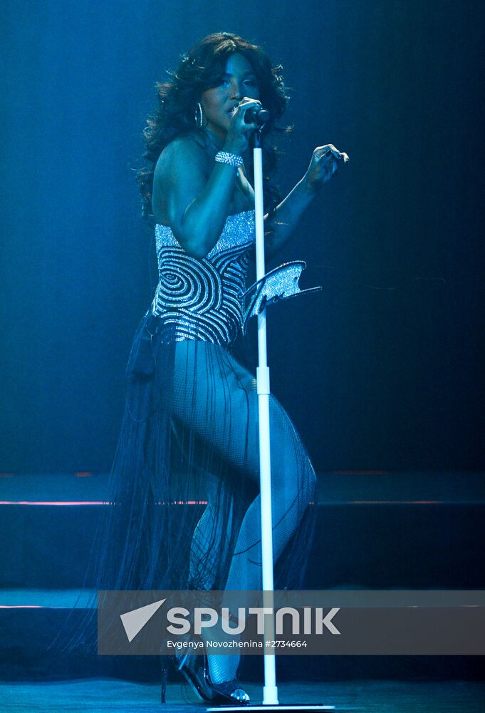 Toni Braxton gives concert in Moscow