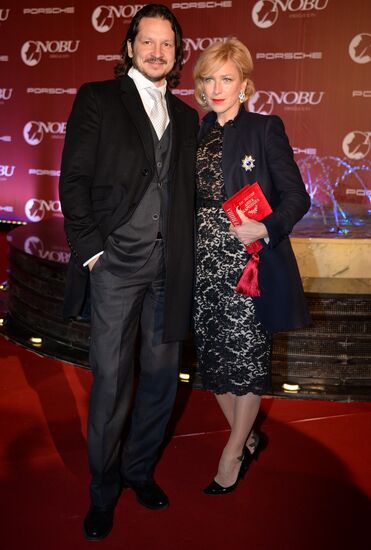 Robert De Niro visits Moscow, opens Nobu restaurant