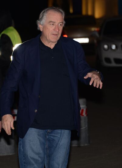 Robert De Niro visits Moscow, opens Nobu restaurant