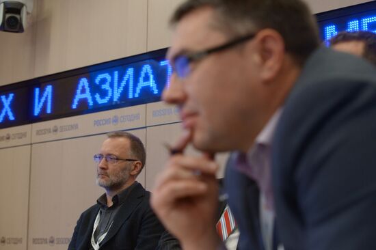 Moscow hosts 2015 Forum of European and Asian Media