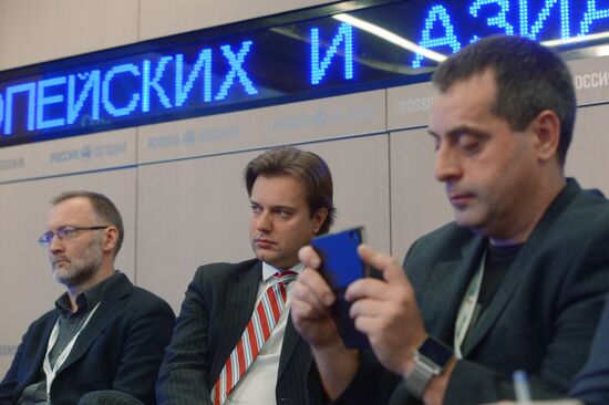 Moscow hosts 2015 Forum of European and Asian Media