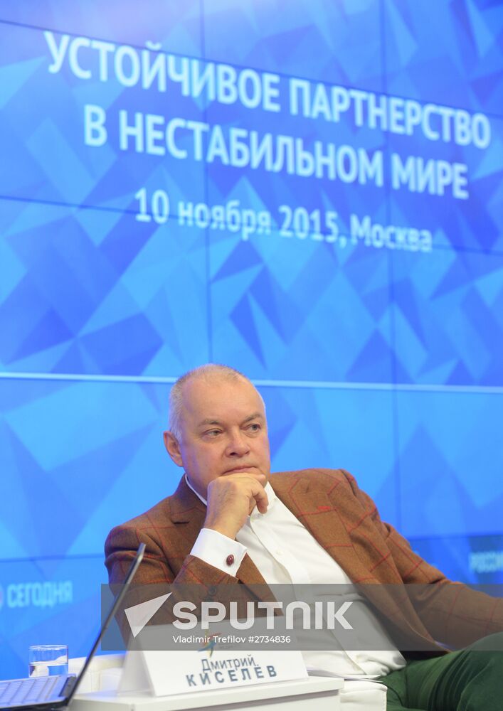 Moscow hosts 2015 Forum of European and Asian Media
