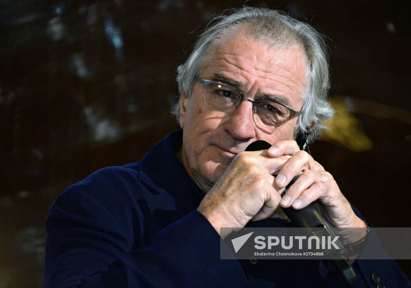 Robert De Niro visits Moscow, opens Nobu restaurant