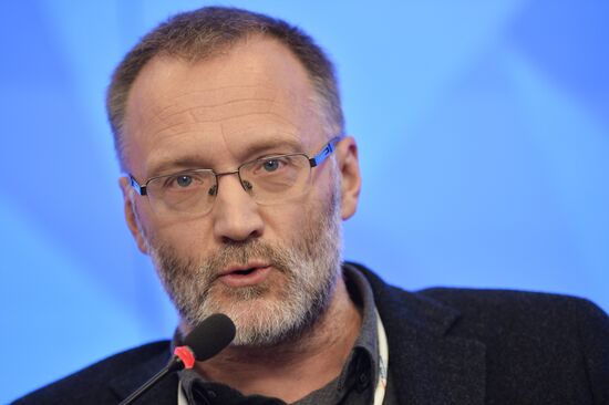 Moscow hosts 2015 Forum of European and Asian Media