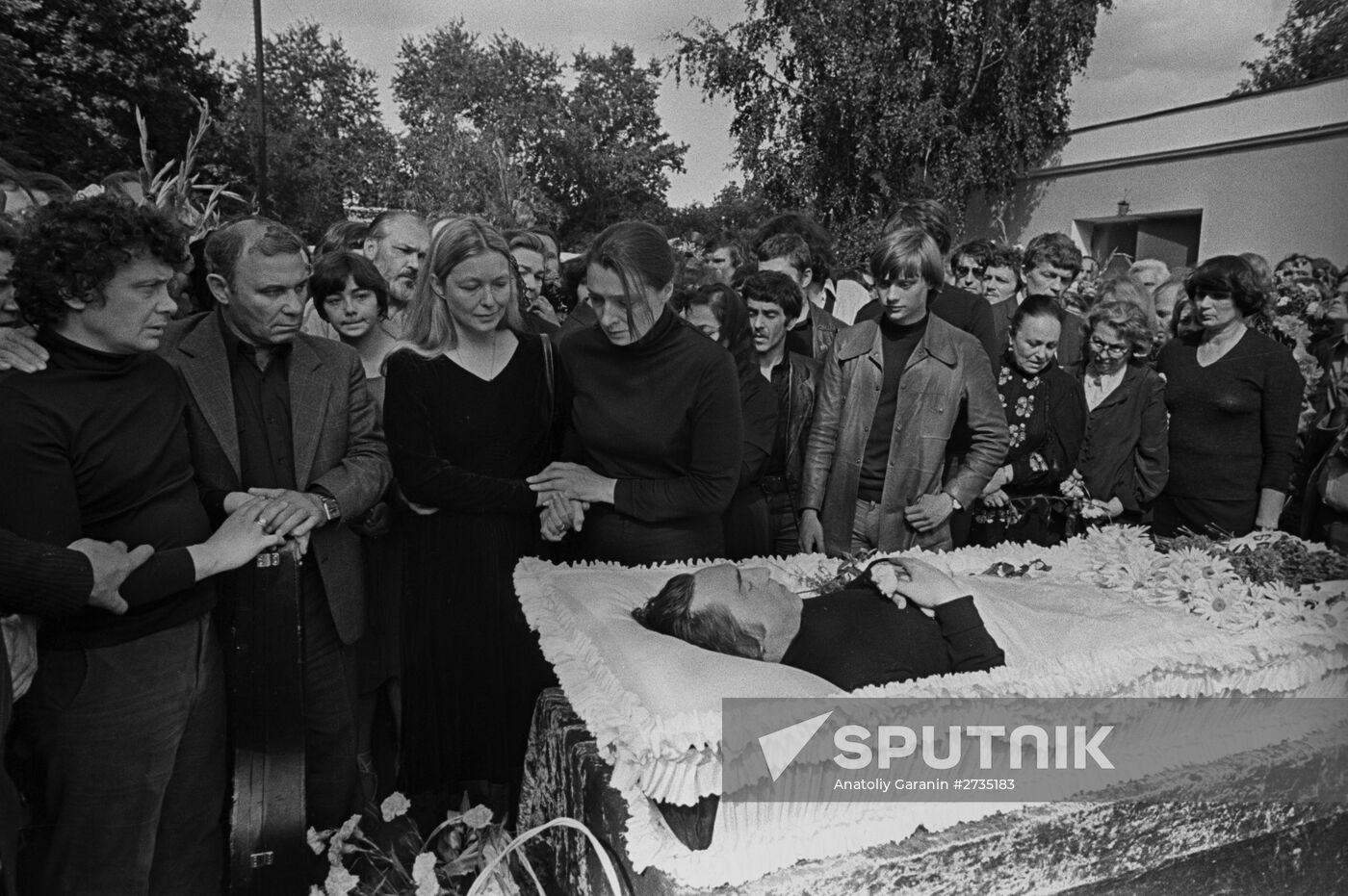 Burial of Vladimir Vysotsky