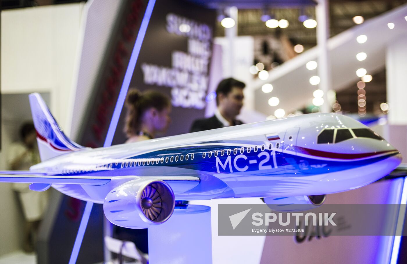 2015 Dubai Airshow. Day Two