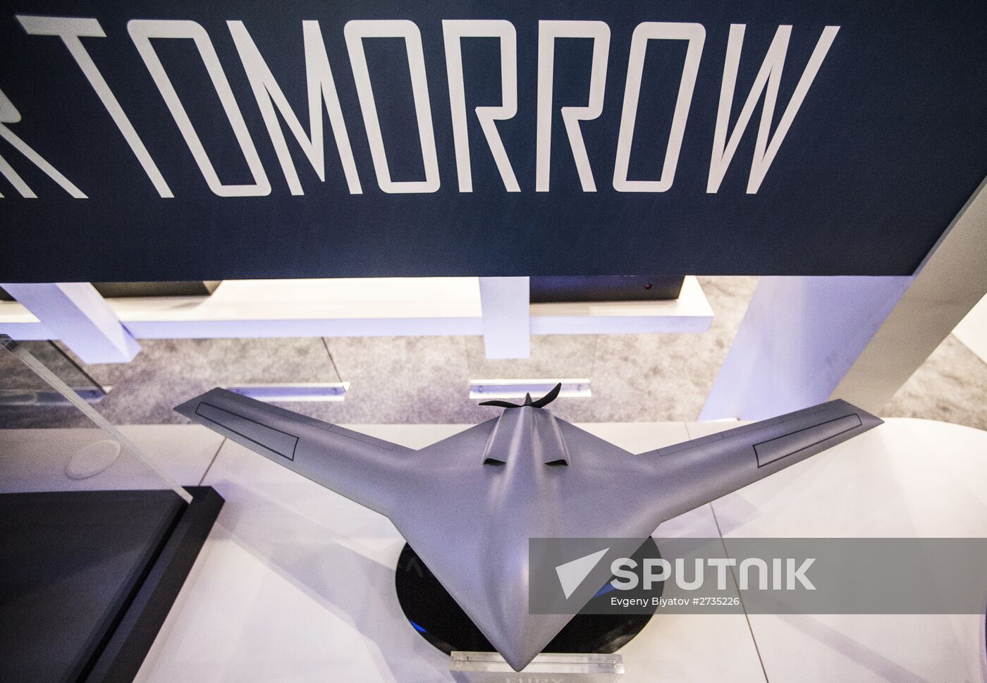 2015 Dubai Airshow international exhibition. Day three