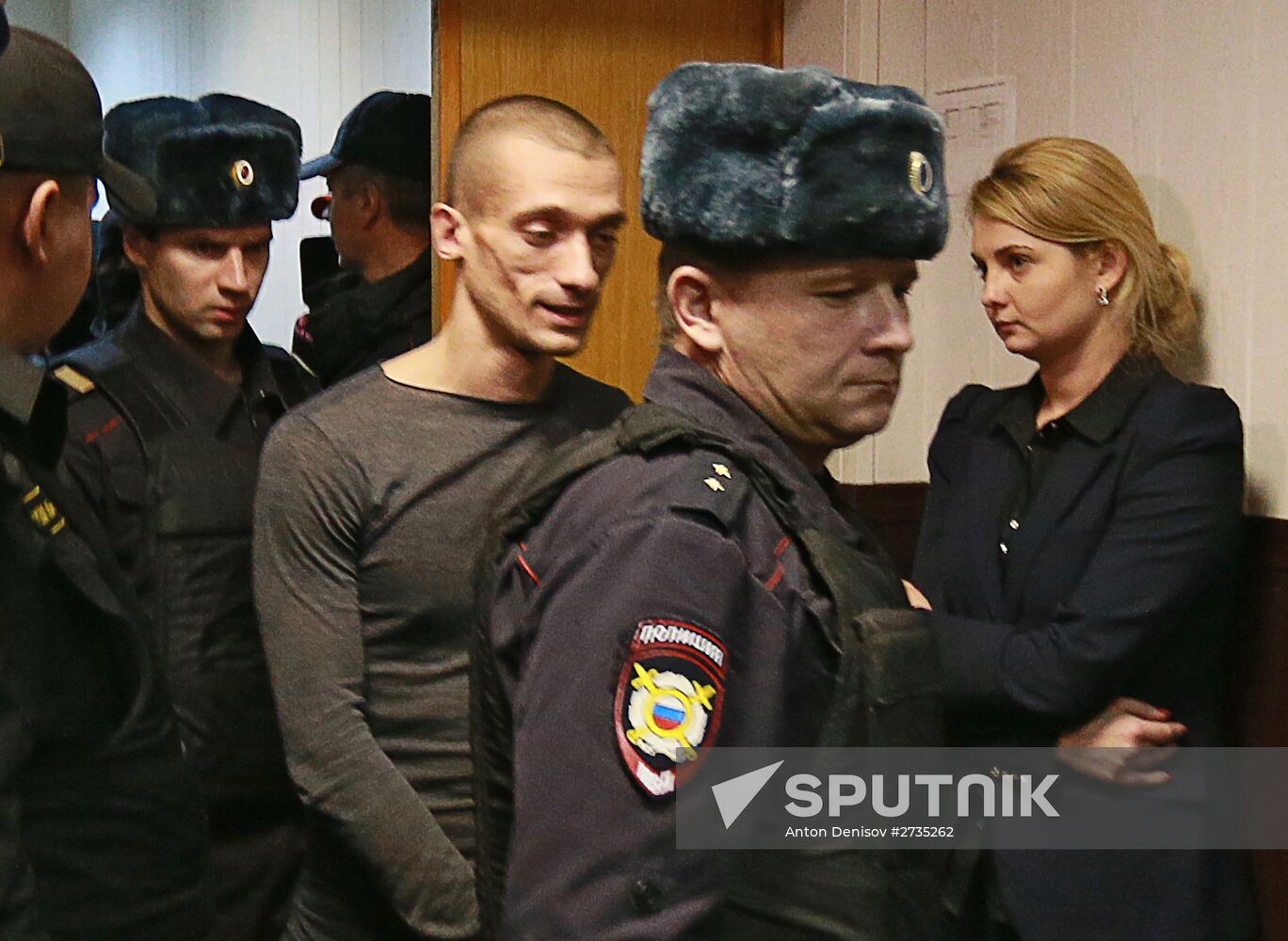 Artist Pyotr Pavlensky at pre-trial detention hearing