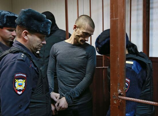 Artist Pyotr Pavlensky at pre-trial detention hearing