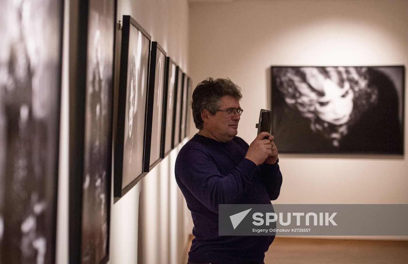 Photo exhibition "My Lusya" opens in Moscow