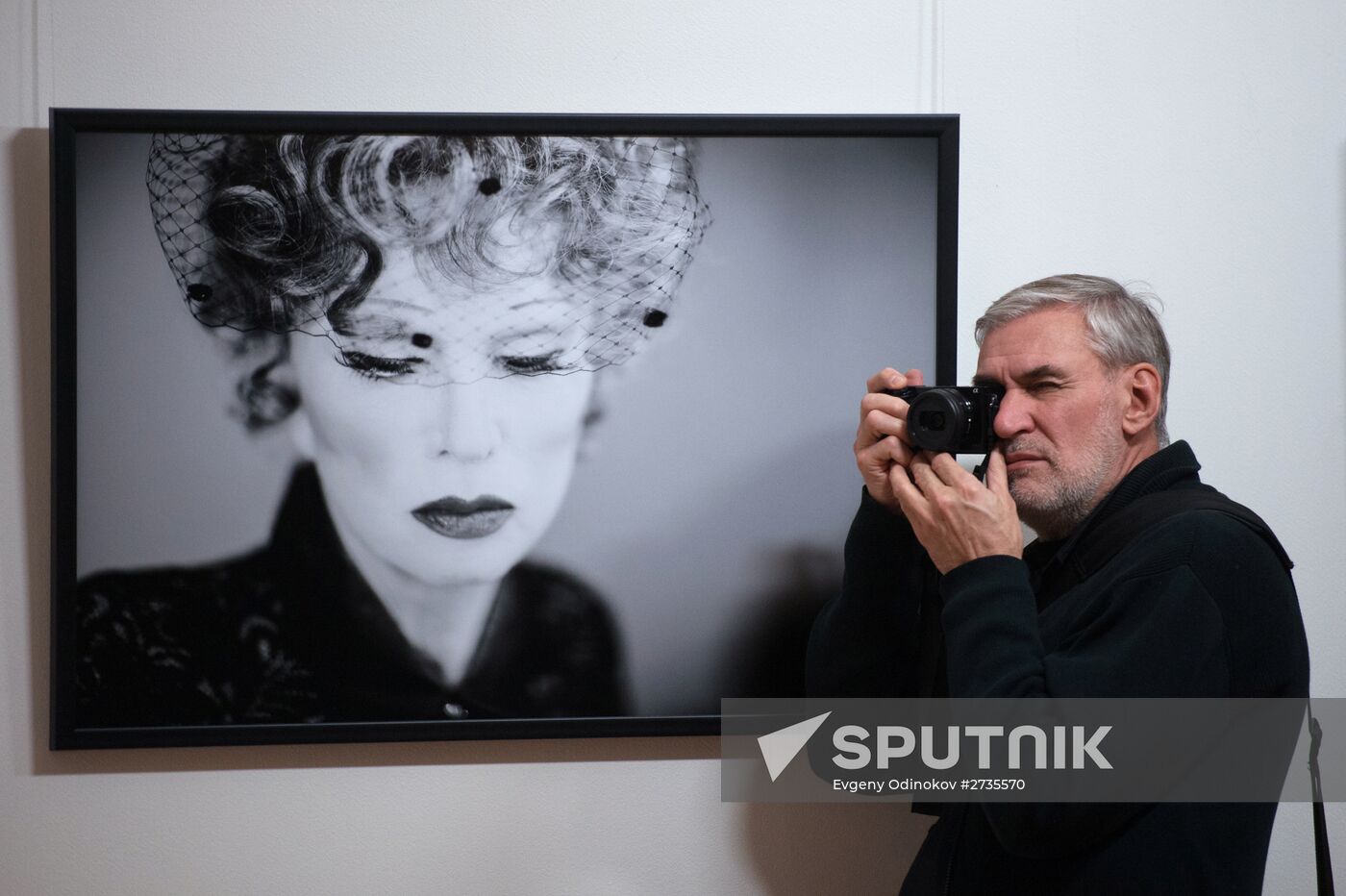 Photo exhibition "My Lusya" opens in Moscow