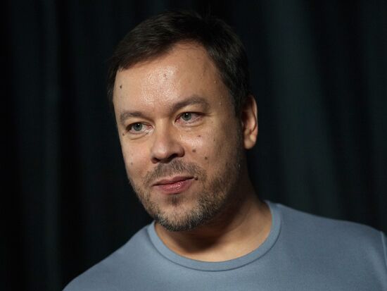 Igor Chapurin shows off his new collection during Mercedes Benz Fashion Week