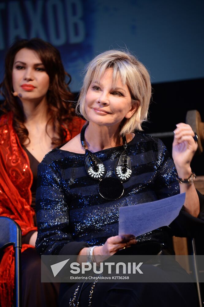 Literary readings 'An Evening with Gogol'