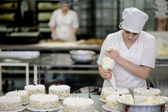 Confectionery production in Veliky Novgorod