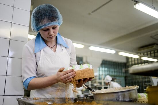 Confectionery production in Veliky Novgorod