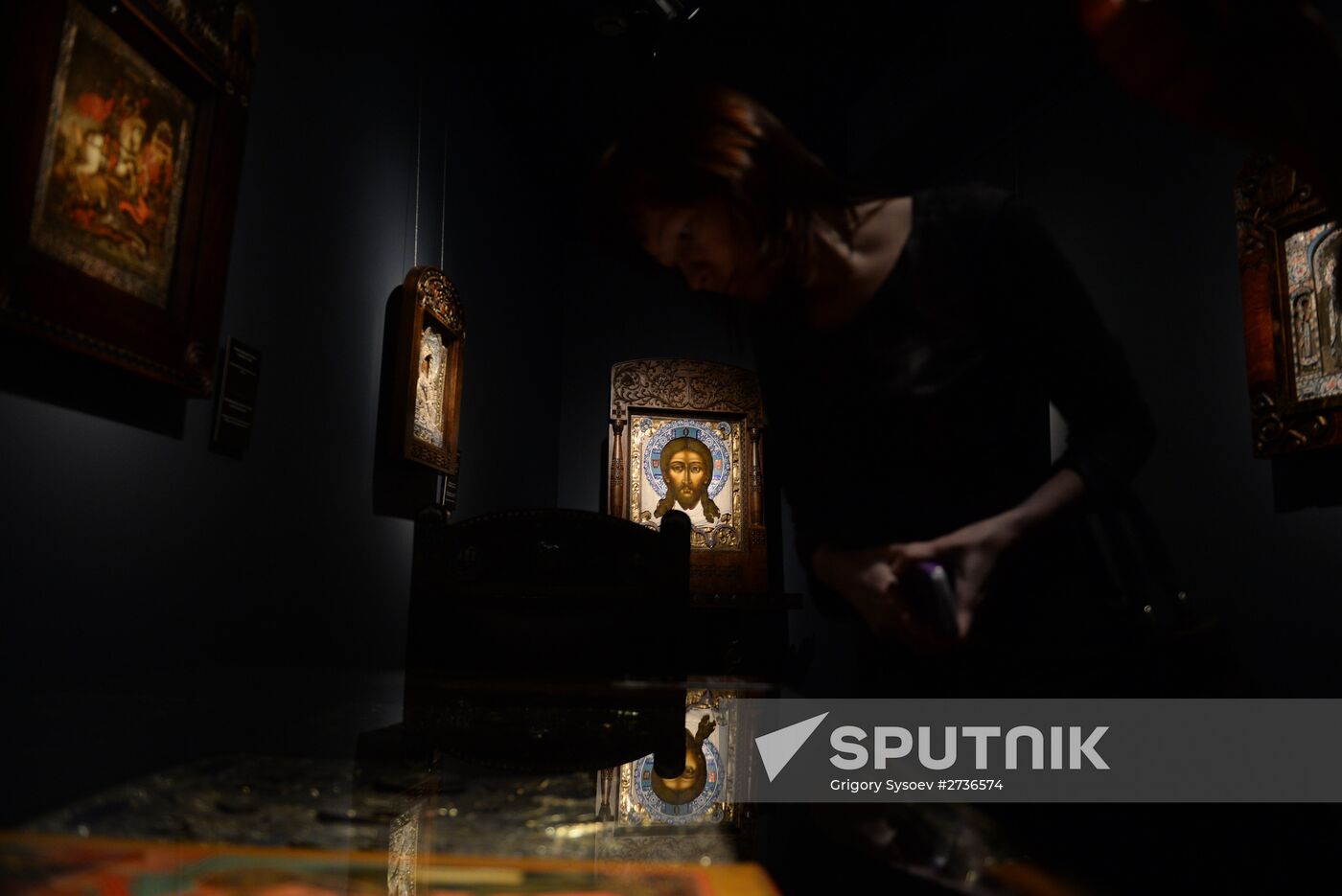 Opening "Art Center. Moscow" on Christ the Savior Cathedral premises