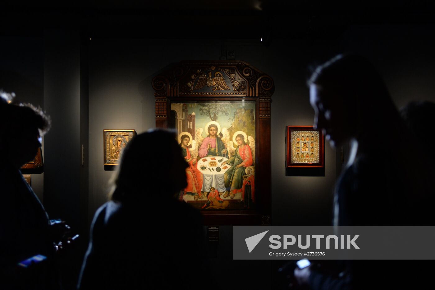 Opening "Art Center. Moscow" on Christ the Savior Cathedral premises