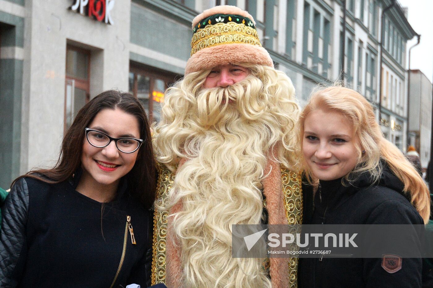 Santa Claus meets his Tatar counterpart Kysh Babai in Kazan