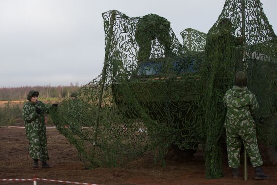 Artillery and missile field firing in Leningrad Region