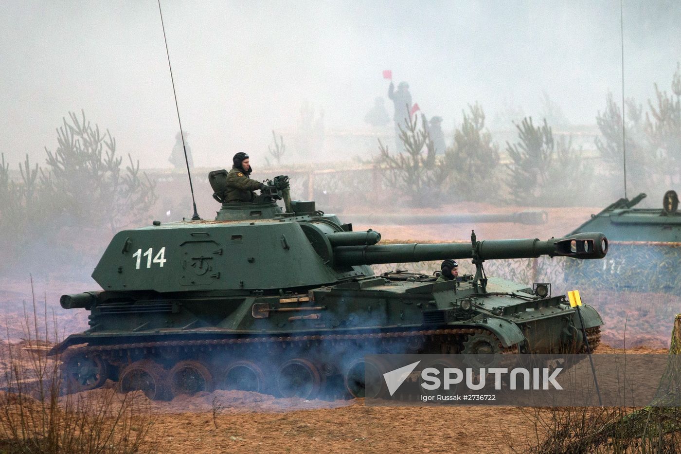 Artillery and missile live fire exercises in Leningrad Region