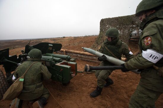 Artillery and missile field firing in Leningrad Region