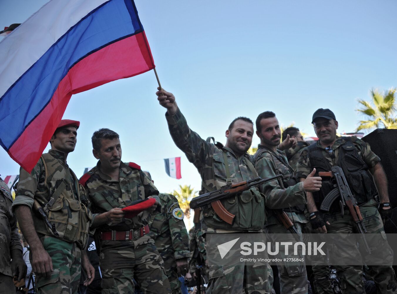 Rally in Tartus in support of Russian air force operation