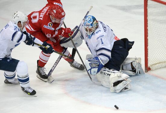 Kontinental Hockey League. Spartak vs. Dynamo Moscow