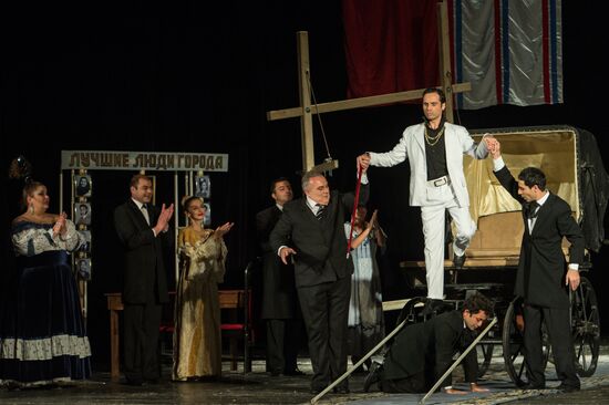 Yerevan theater on tour in Moscow