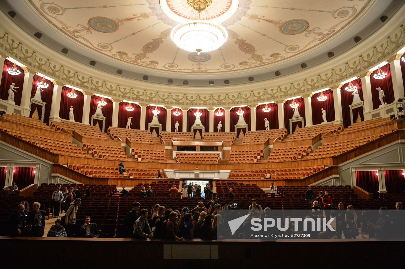Novosibirsk Opera House re-opens after reconstruction