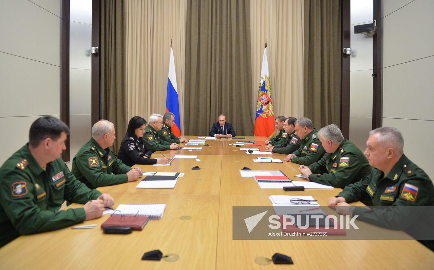 President Putin chairs meeting on Russian armed forces development
