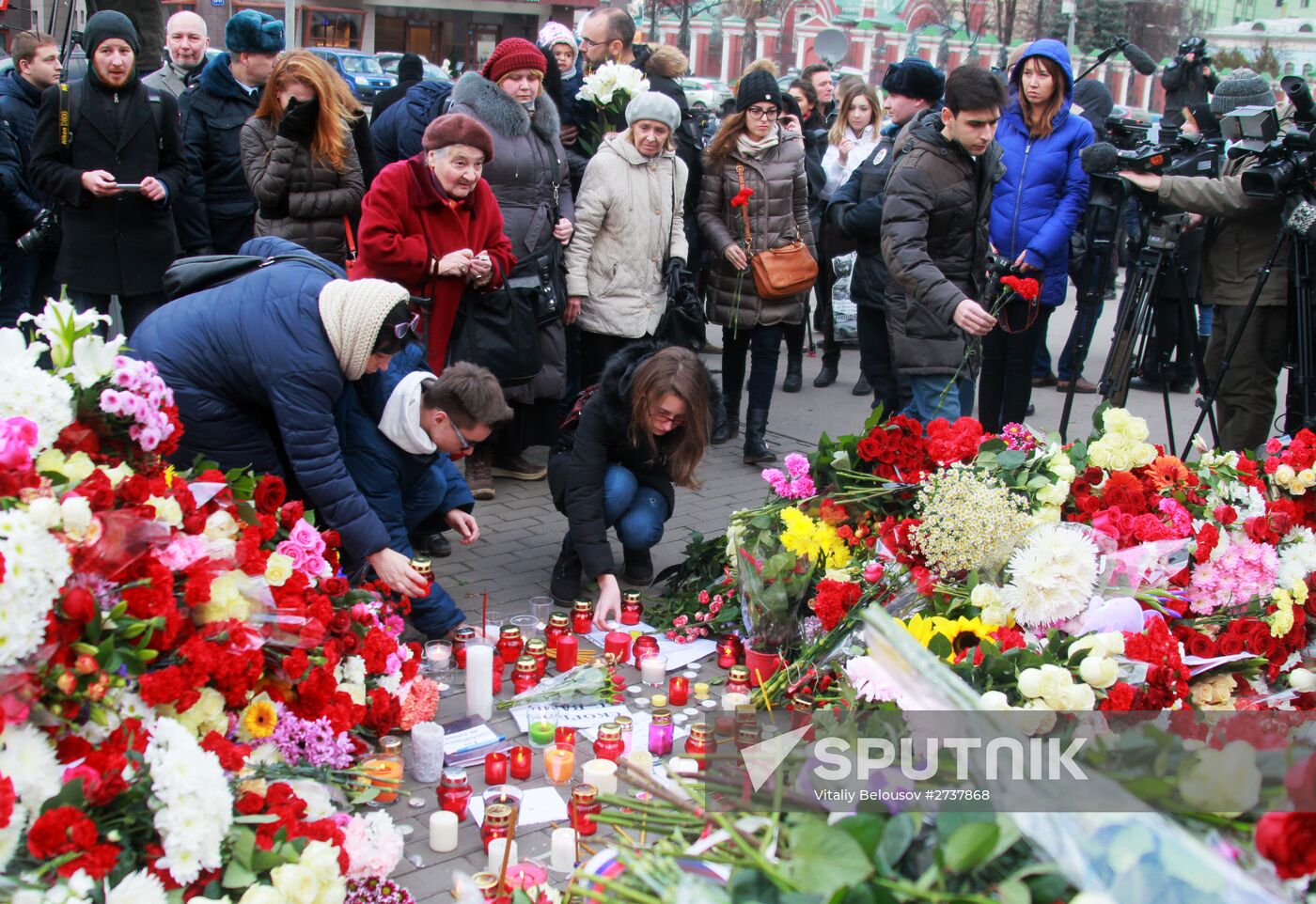Flowers at French embassy in Moscow