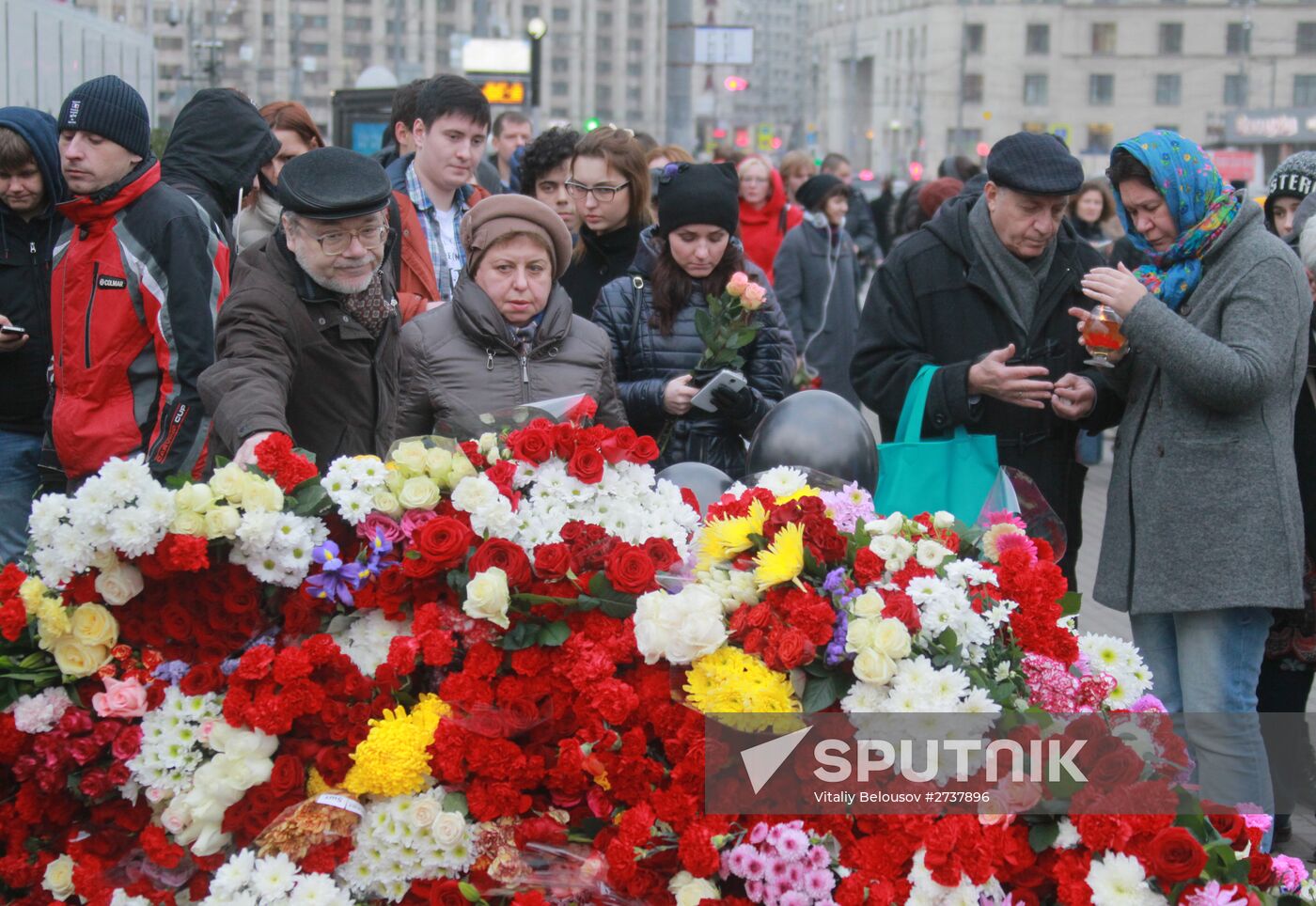 Flowers at French embassy in Moscow
