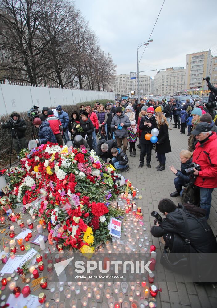 Flowers at French embassy in Moscow
