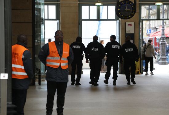 Situation in Paris after series of terror attacks