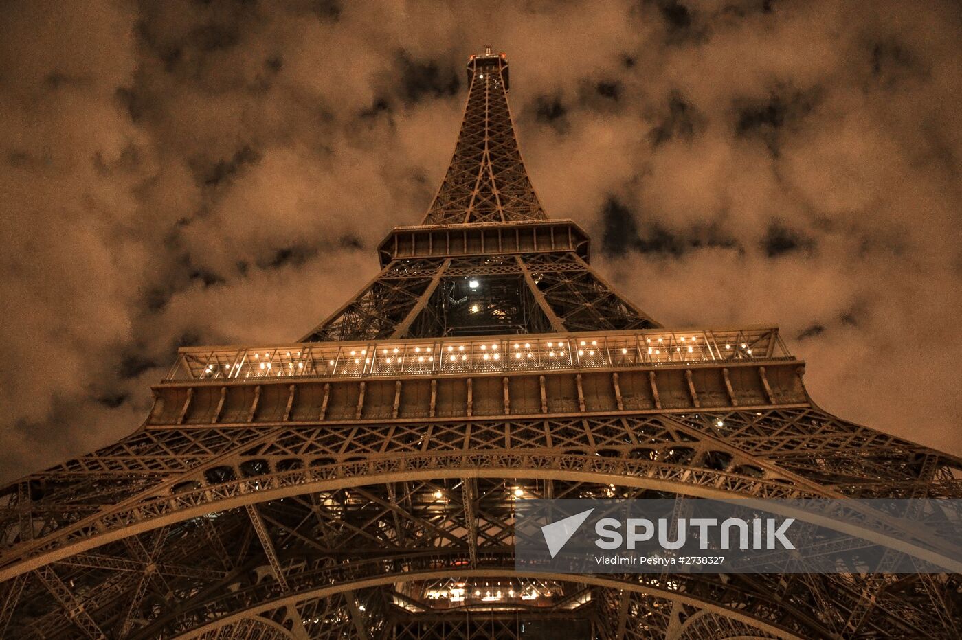Situation in Paris after series of terror attacks