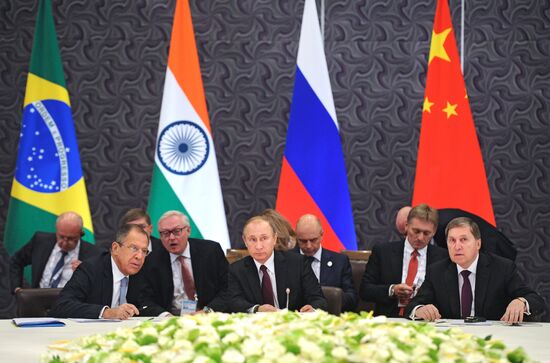 Russian President Vladimir Putin takes part in informal BRICS summit in Antalya