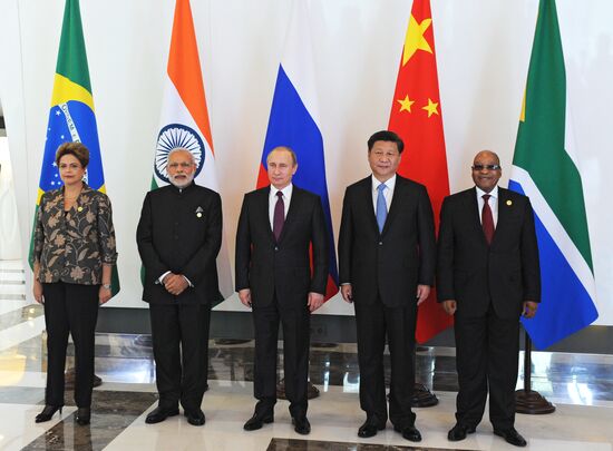 Russian President Vladimir Putin takes part in informal BRICS summit in Antalya