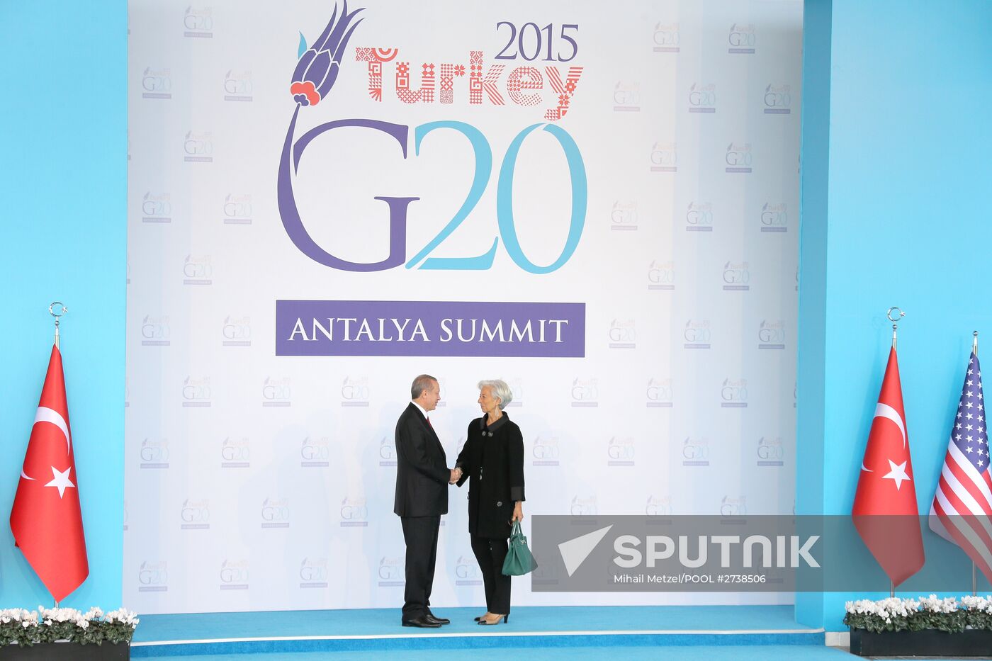 Vladimir Putin takes part in G20 summit in Turkey