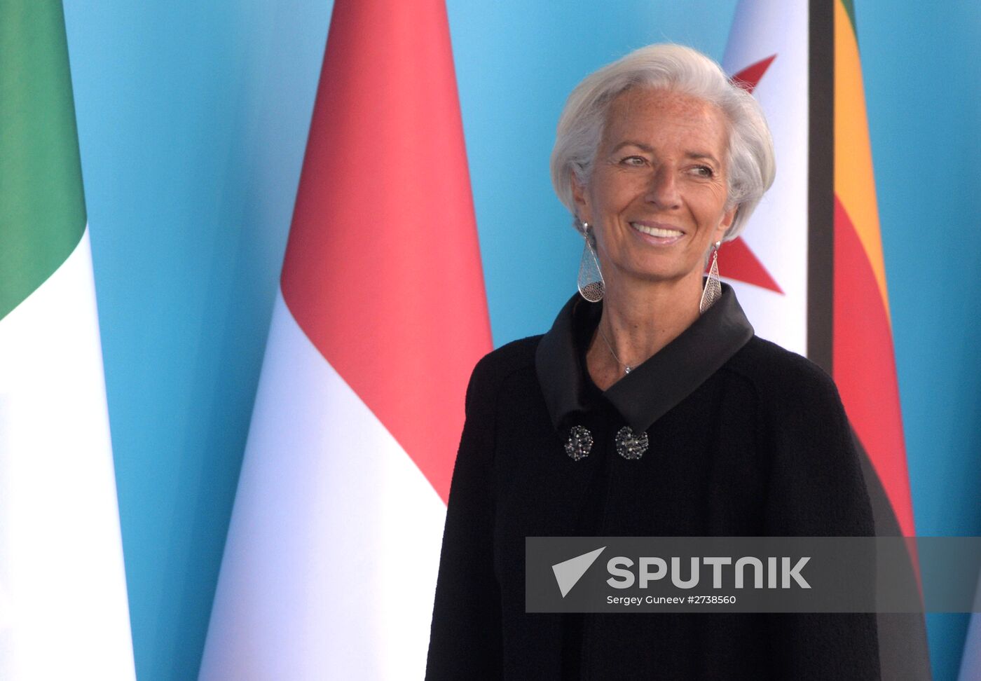 Vladimir Putin takes part in G20 summit in Turkey