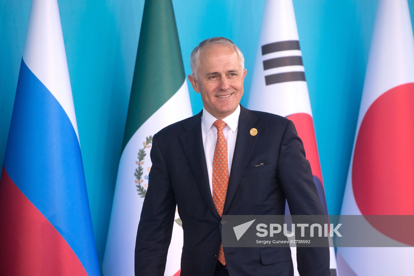 Vladimir Putin takes part in G20 summit in Turkey