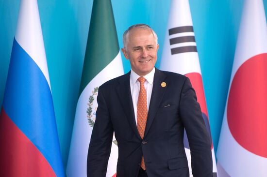 Vladimir Putin takes part in G20 summit in Turkey