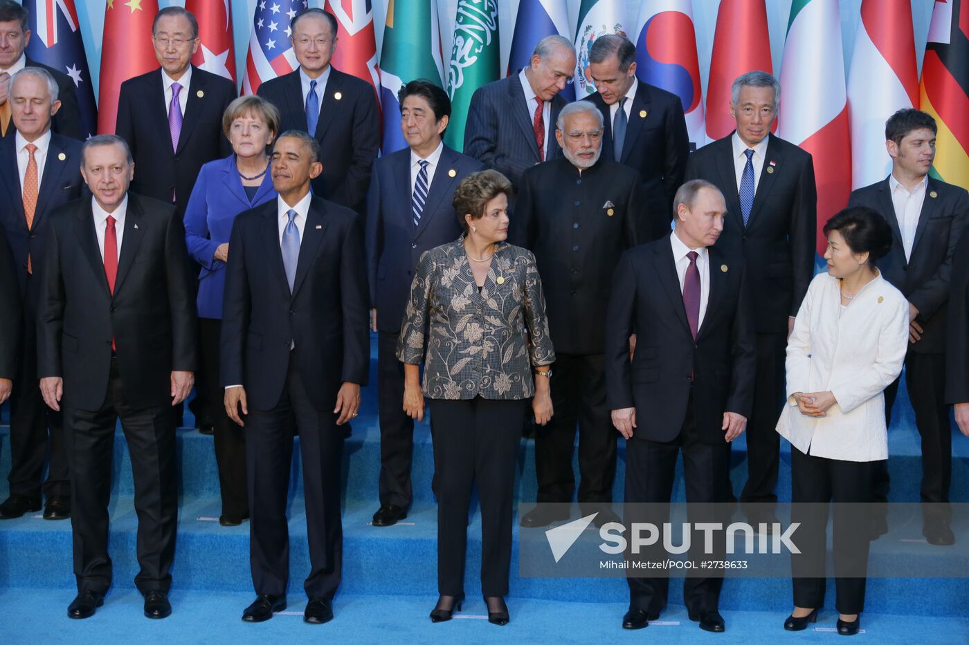 Vladimir Putin takes part in G20 summit in Turkey