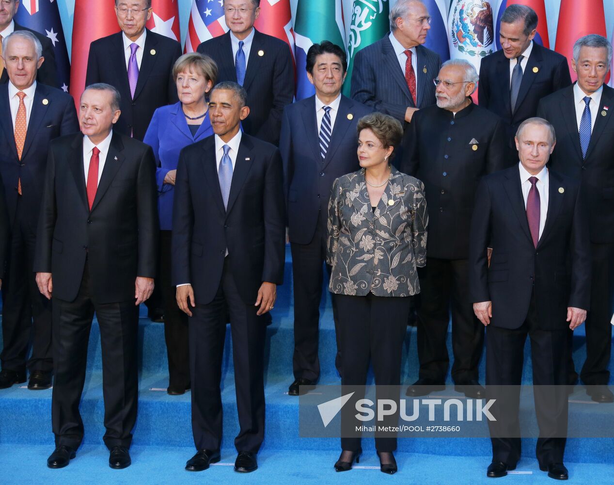 Vladimir Putin takes part in G20 summit in Turkey