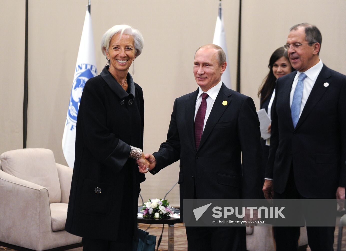Vladimir Putin takes part in G20 summit in Turkey