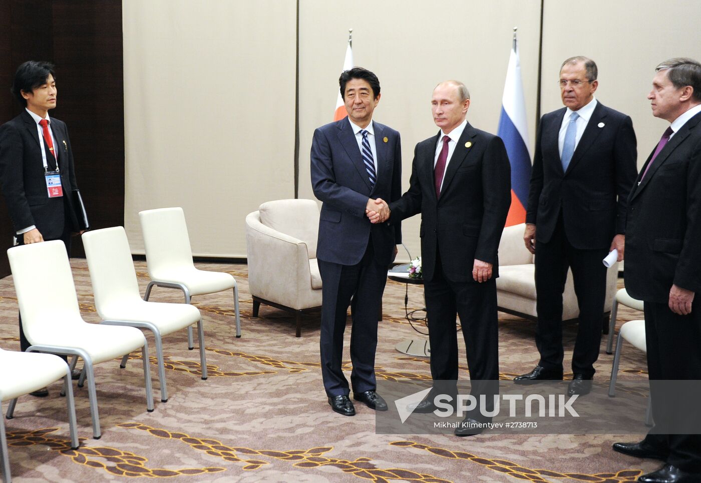 Vladimir Putin takes part in G20 summit in Turkey