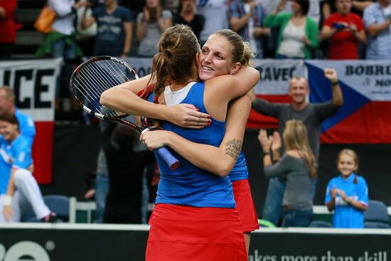 Fed Cup. Finals. Czech Republic vs. Russia. Day 2