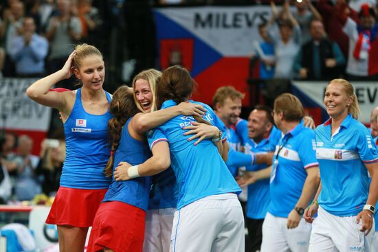 Fed Cup. Finals. Czech Republic vs. Russia. Day 2