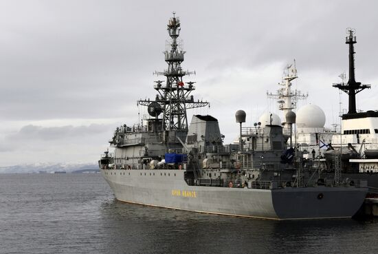 Arrival of new unconventional communcations vessel "Yury Ivanov" in Severomorsk